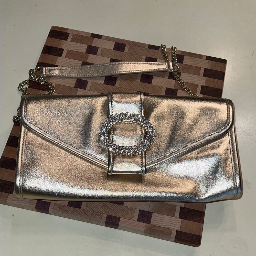 Lilly Pulitzer Benton Leather clutch in Gold with Chain Strap (removable)